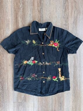 Vintage Embroidered Short-Sleeve Button-Down Shirt - Petite Small